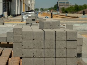 Mur en parpaing sans enduit